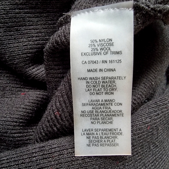 Vila Milano Dolman Sleeves Round Neck Embellished W/Rhinestones Black Sweater - Picture 5 of 8